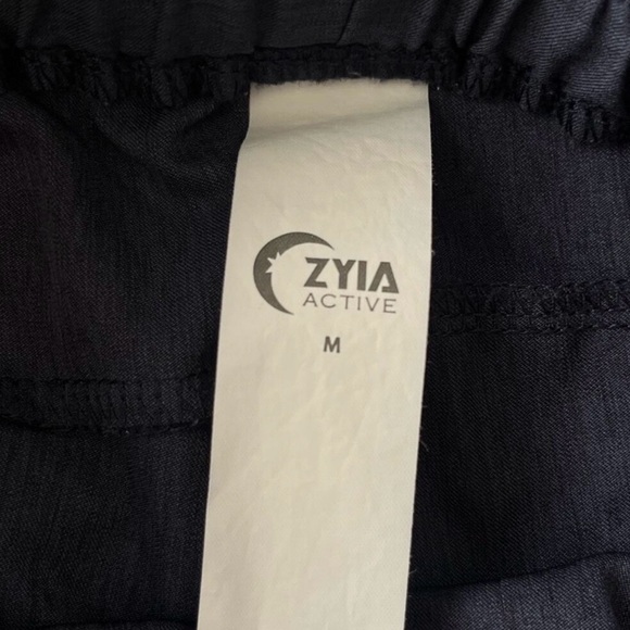 Medium Zyia perfection joggers navy blue with POCKETS Super Comfy & Lightweight - Picture 9 of 15